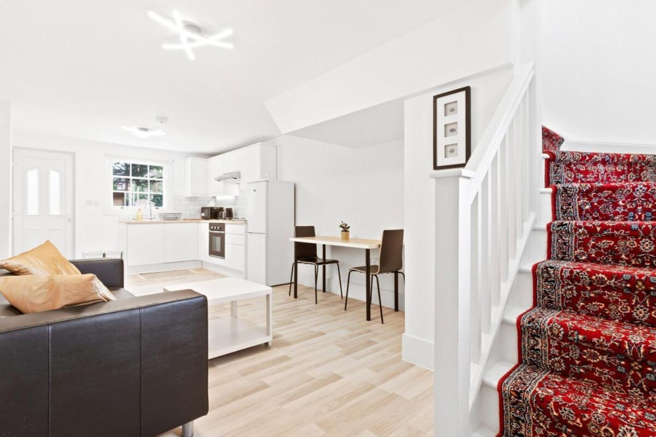 Airy Spacious 1 Bedroom Aprtment With Garden In Brixton Londra Exterior foto